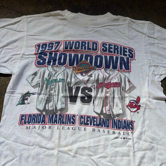 Vintage 97 World Series Rivals Marlins Indians T-shirt - Picture 2 of 4